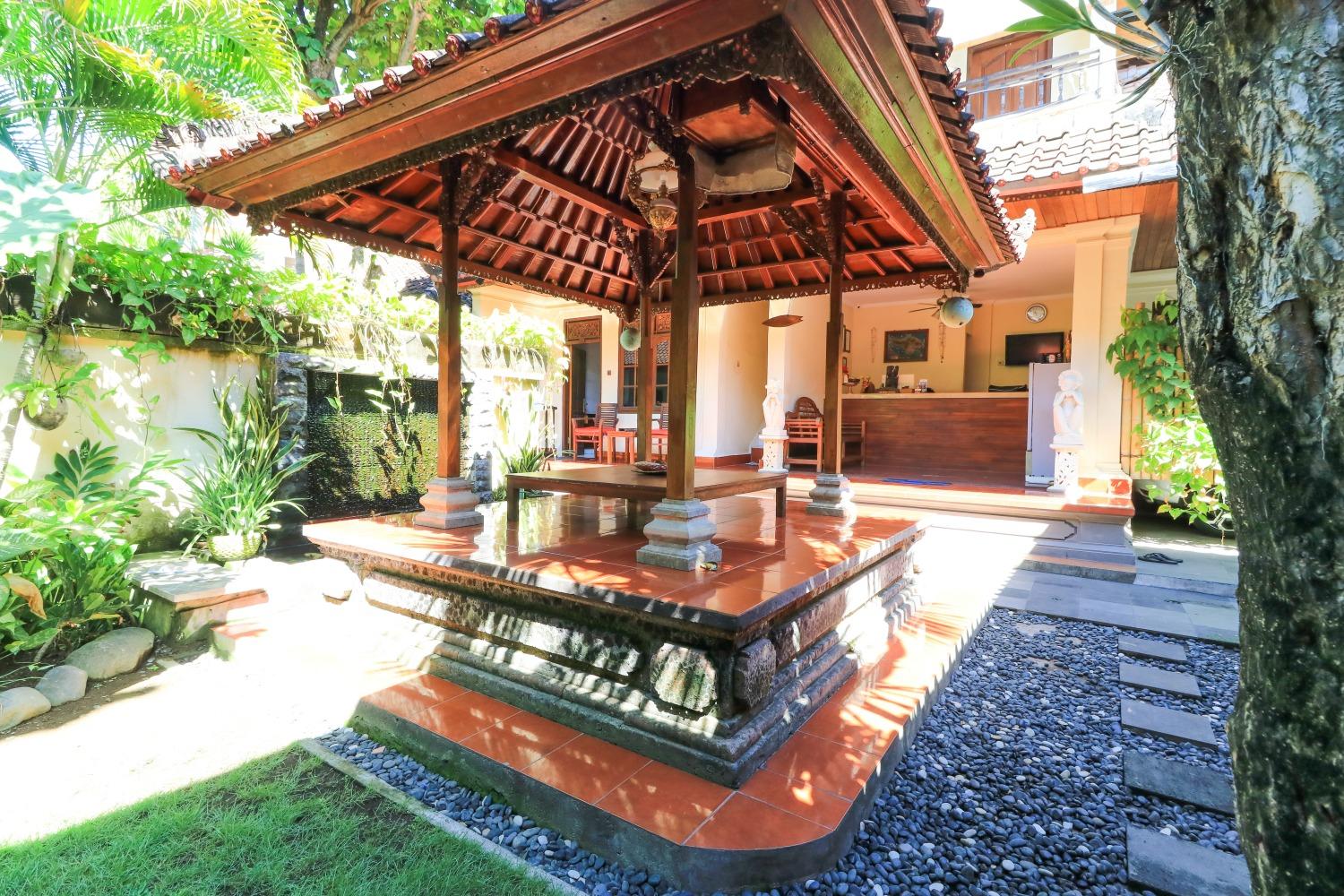 Sari Indah Cottages Kuta  Luaran gambar