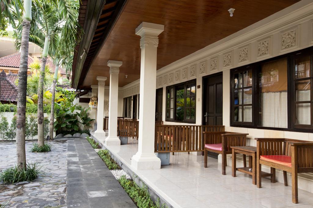 Sari Indah Cottages Kuta  Luaran gambar