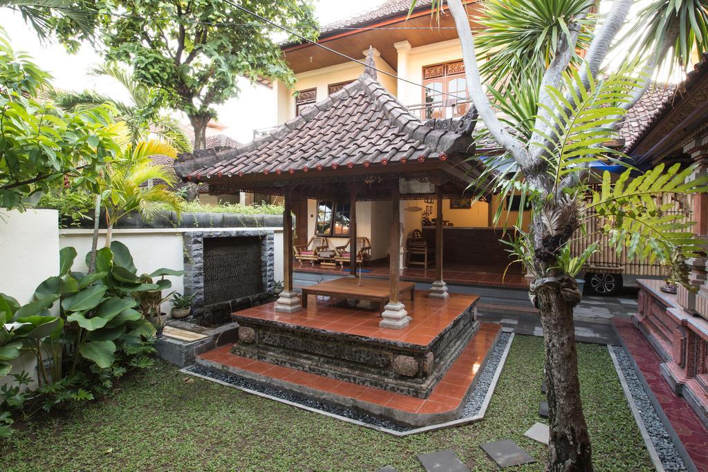 Sari Indah Cottages Kuta  Luaran gambar